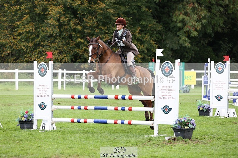 231022-133904-27813 - 470-DVΓÇÖS.ROCKY-Lauren.Collard-TrotUp+SJ