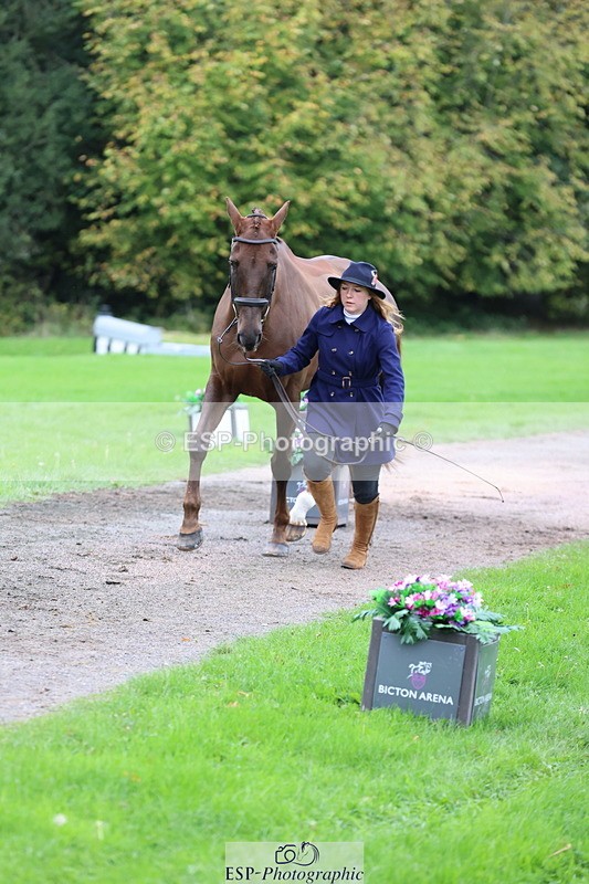 251026A-111048-25274 - G-503-Bethan.ODell