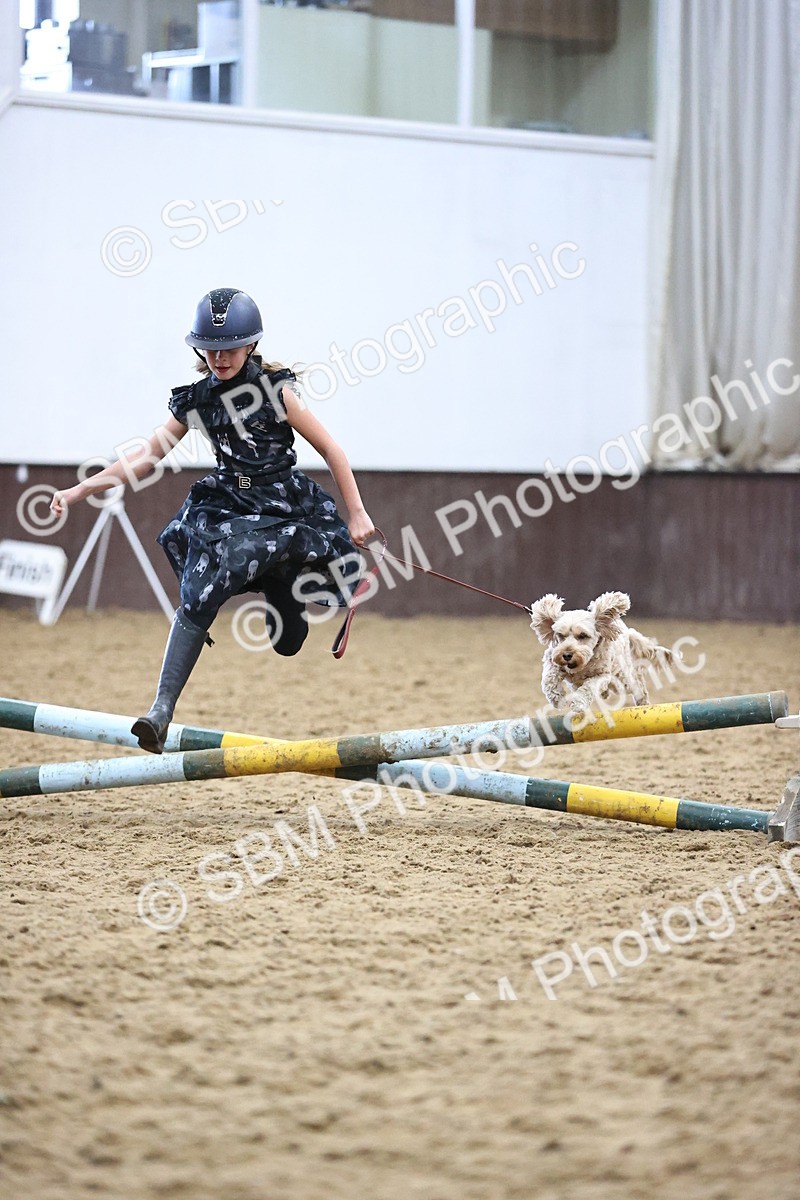 SBM_001224 - Class 3 - Horse & Hound 60cm
