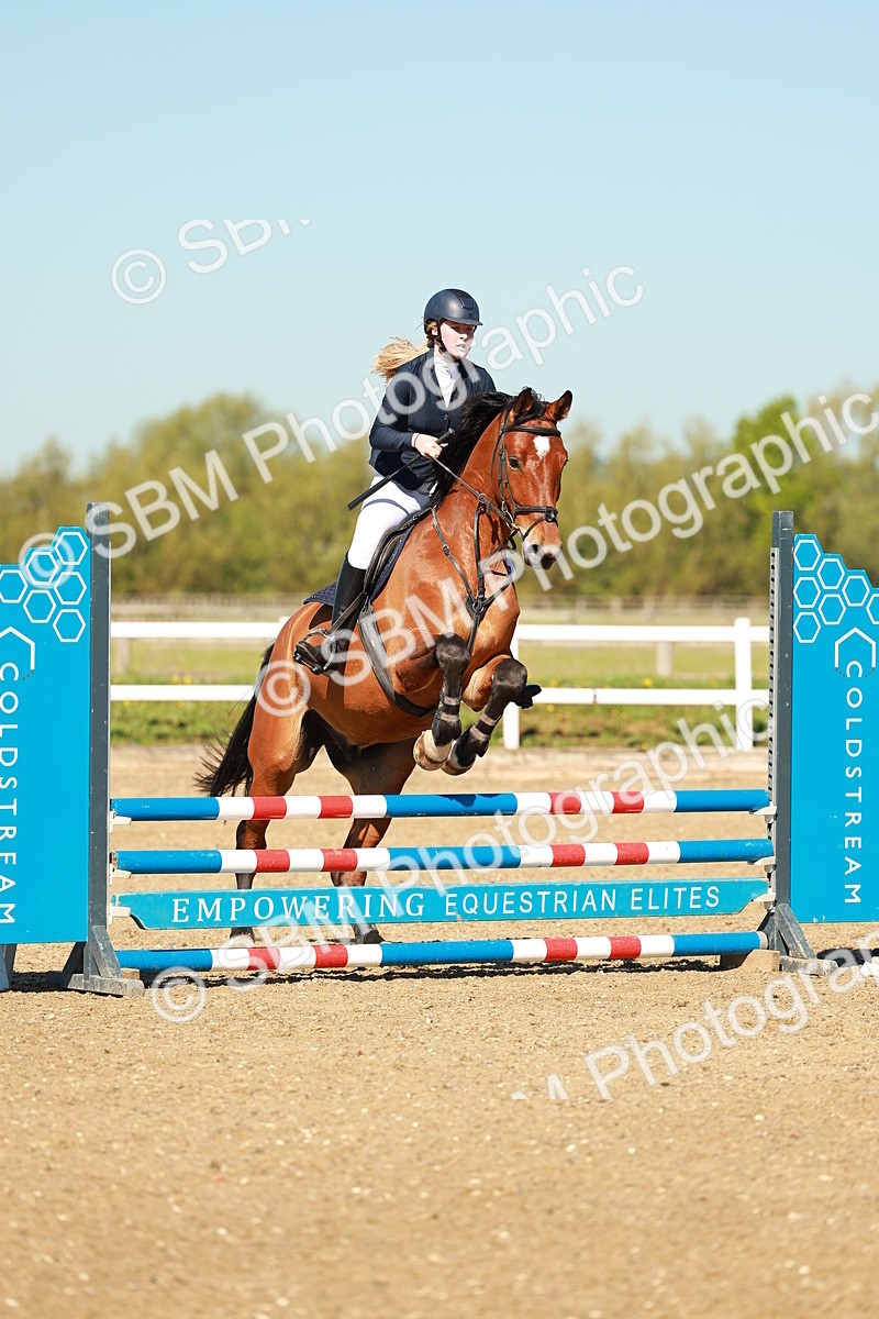 SBM_000009 - Class 1 - Clear Round
