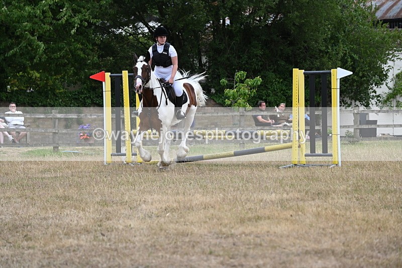 WJ6_0715 - Class 14 Intermediate Jumping 75cm