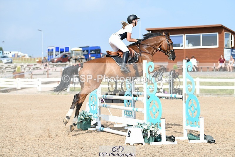 250725-165140-04029 - Cls 10 1.05m Amateur Quali