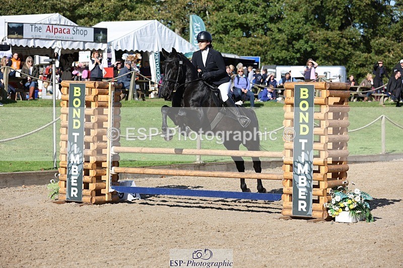 241027-111633-16673 - 357-Eleanor.Newcombe-MR.DARCY