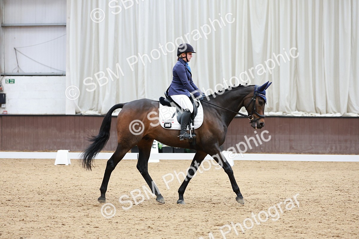 SBM_010079 - Class 6b - Novice 6 - 12.40-13.43