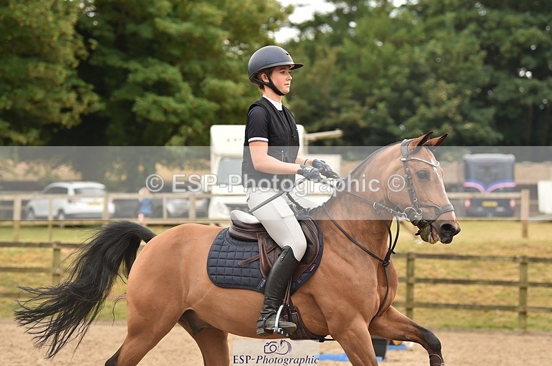 230618-145406-12993 - Cls 25 Pony Foxhunter & 1.10m Open