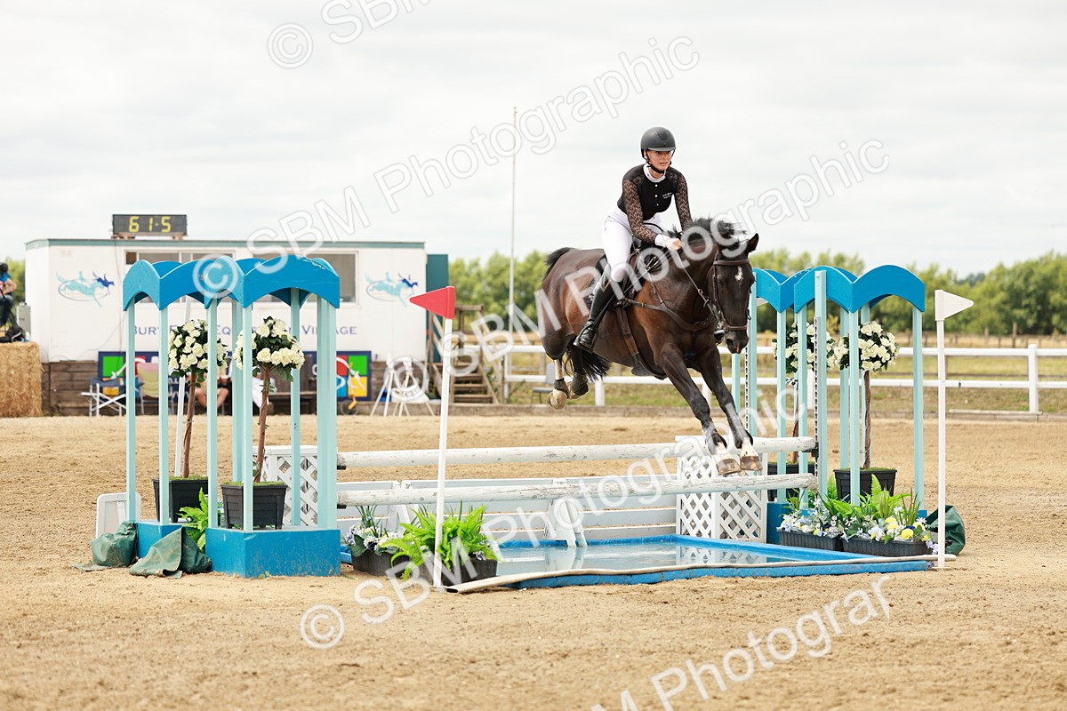 SBM_018263 - Class 21 - Senior Newcomers Championship 2d Rd