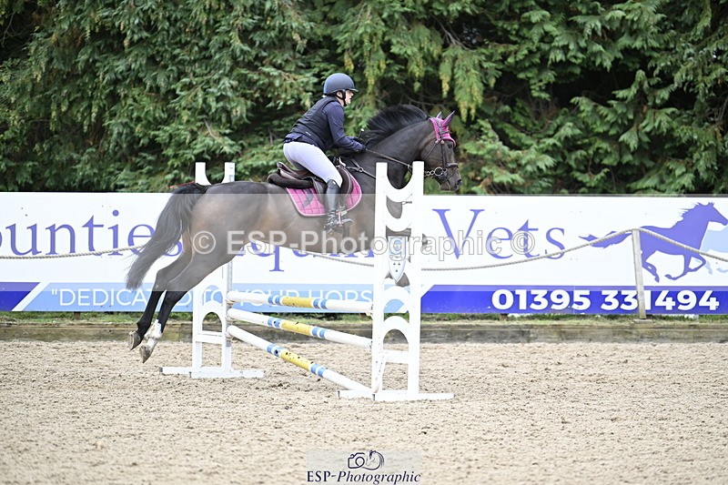 250830A-105300-05700 - Cls 21 British Novice and 90cm Open