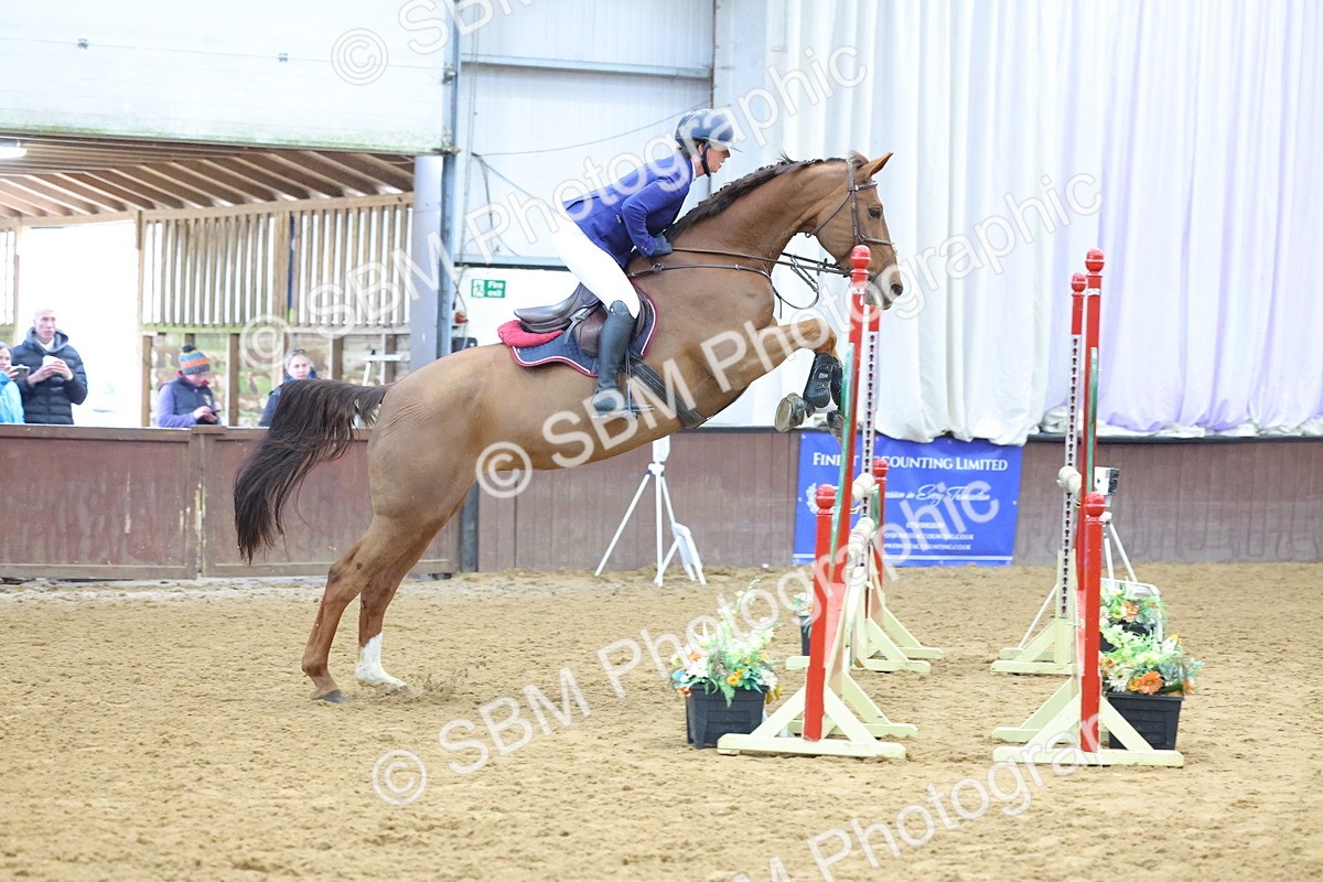 SBM_010727 - Class 23 - Senior Newcomers/ 1.10m Open - First Round (1.10m)