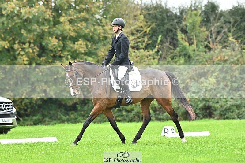 241024-133241-04133 - 327-Daniel.Hockey-JANE.CAMILLE