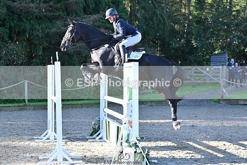 231022-101601-23279 - 243-CALZINI-Evelyn.Titterton-SJ