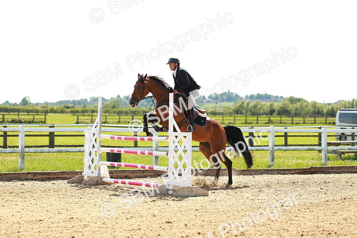 SBM_002758 - Class 4 - Senior Newcomers - 1.10m