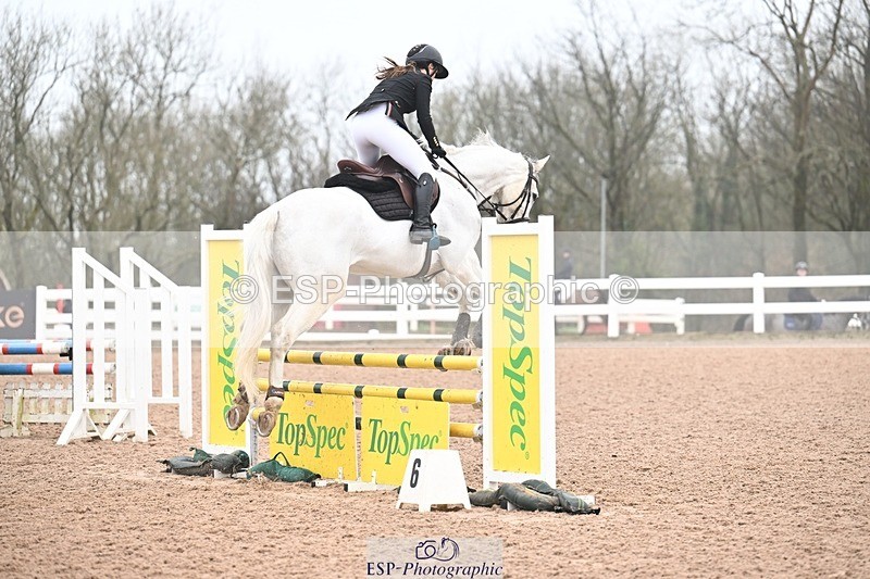 260221-100235-01542 - Cls 8+9 Clear round, British Novice and 90cm