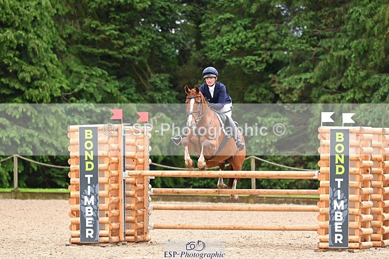 240526-140706-24428 - 251-MILESTONE_GOLD-Gaby_Bull