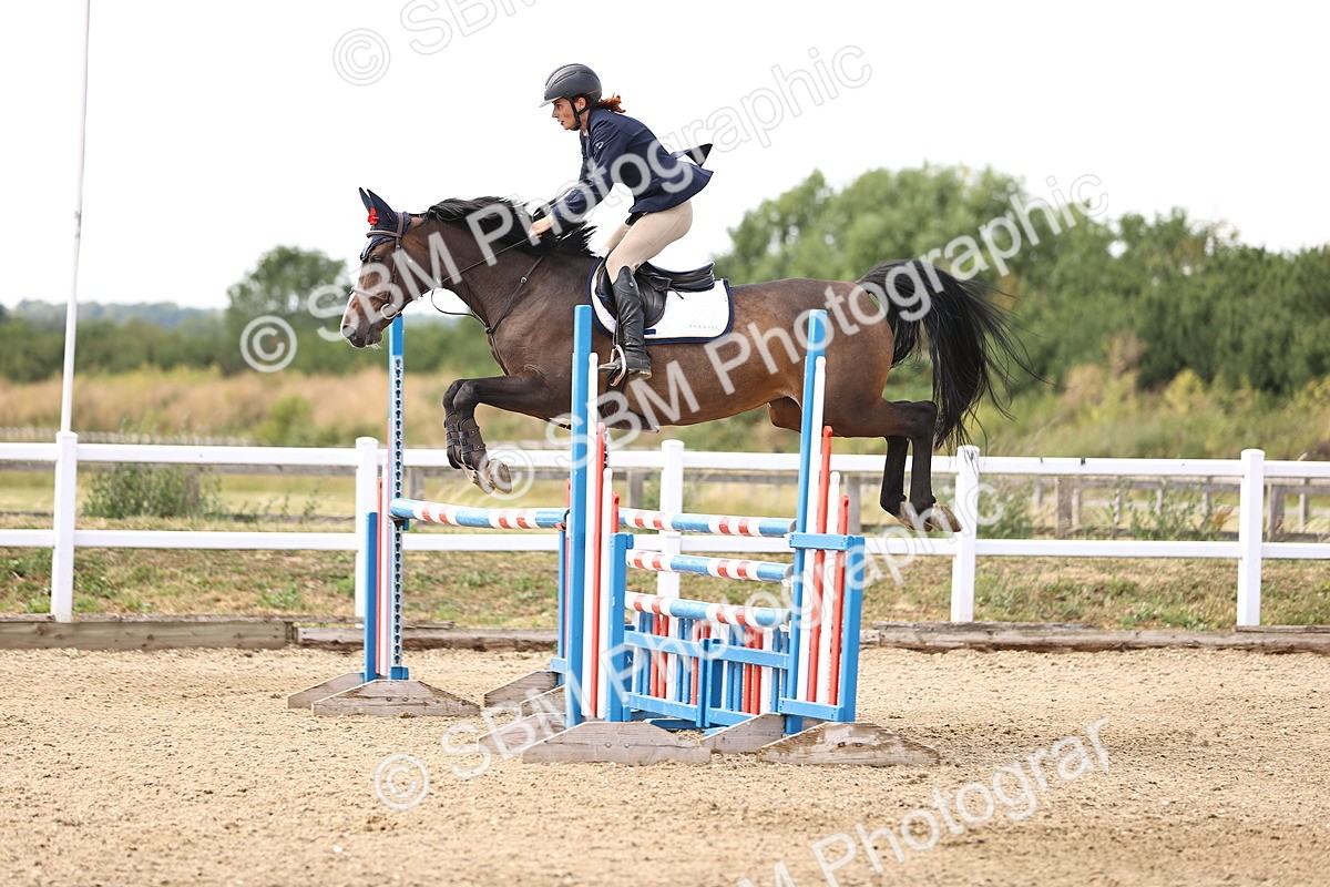 SBM_001215 - Class 6 - Senior Newcomers - 1.10m