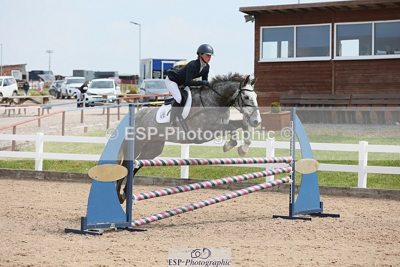 250523-120107-01162 - Cls 09 A&B  Snr Disc & 1.00m Open