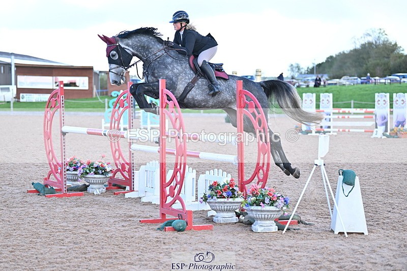 231014A-112429-04370 - Cls 18 Newcomers & 1.10m Open