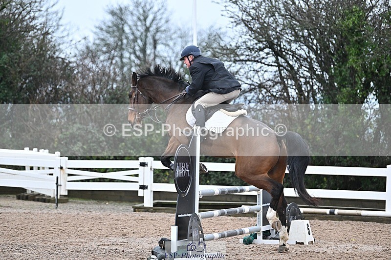 241127-093630-00038 - Cls 01A&B Brit Nov & 90cm Open