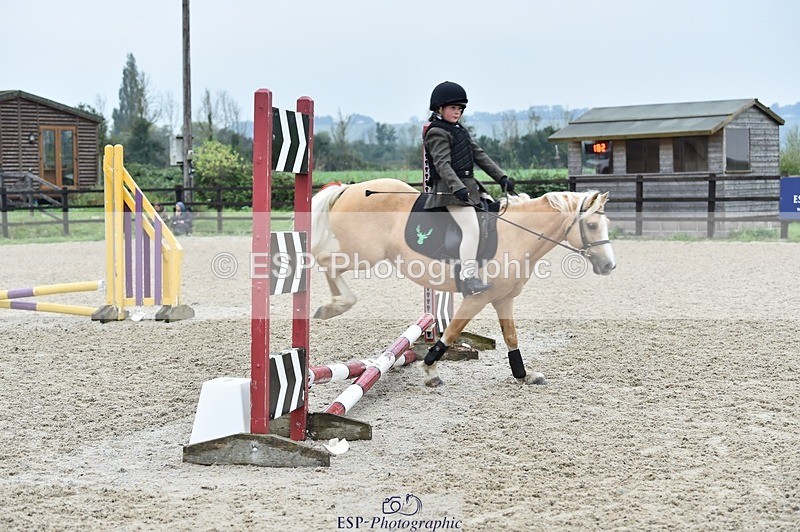 230917-101652-00418 - Cls 01 40cm LR Assisted & unassisted