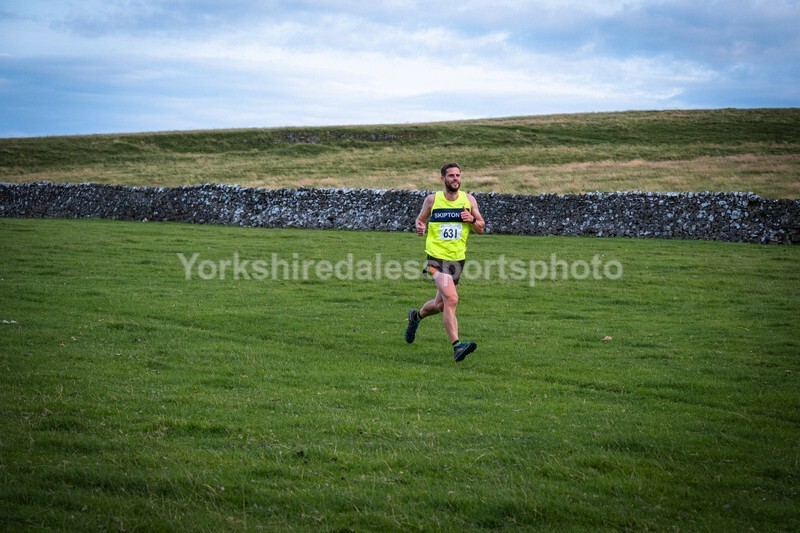 DSCF4024 - Eshton Moor  - Wharfedale Harriers