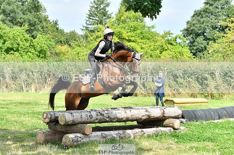 230817-140349-01132 - Theo's 1st Group - XC