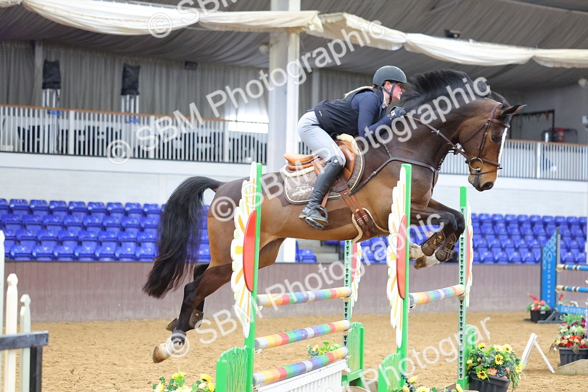 SBM_003113 - Class 8 - Senior Newcomers - 1.10m