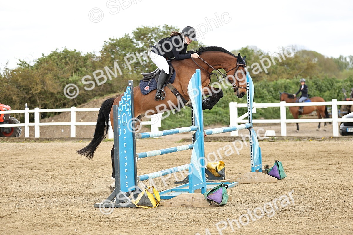 SBM_001293 - Class 4 - Senior Newcomers - 1.10m