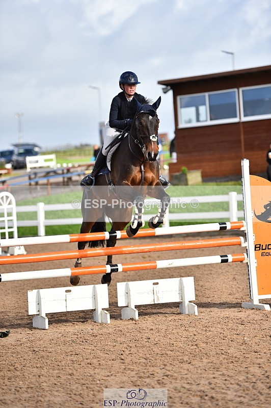 231101A-122814-00273 - Cls 4 Members 1.15m & Open