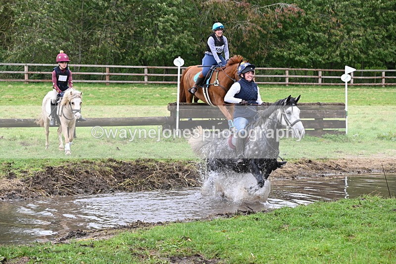 WJ6_5243 - Time at Photographer 12:17 to 12:30