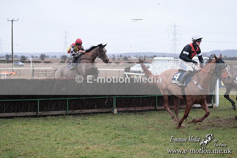 PtP 260125 864 - Cocklebarrow Point-to-Point racing with the Heythrop Hunt 26/01/25