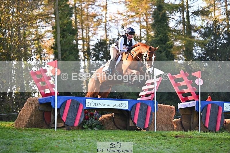 241026-111105-11893 - 370-Emma.Tamblyn-COOL.JET.II