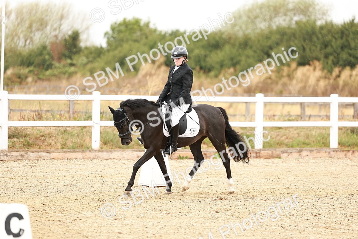 SBM_000108 - Class 1 - Intro 2 Warm Up 9.00-9.35