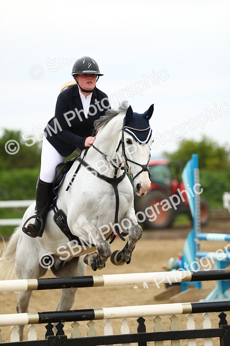 SBM_000498 - Class 2 - Senior British Novice 90cm