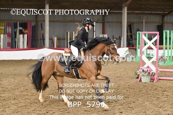 BPP_5796 - CLASS 3 PONY 40CM FINAL