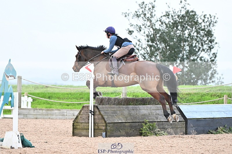 241110A-143954-01366 - 90cm 14.00 to End