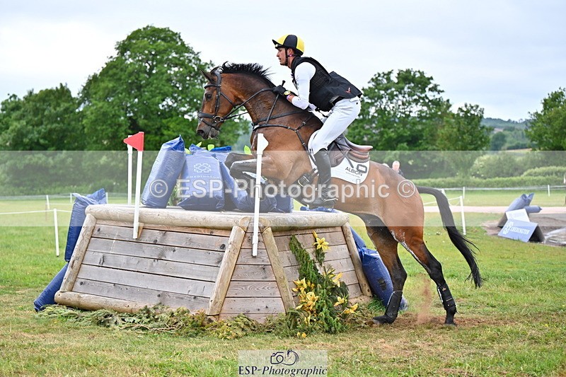 250524A-124633-10684 - B-351-Will.Rawlin-MACKENZY