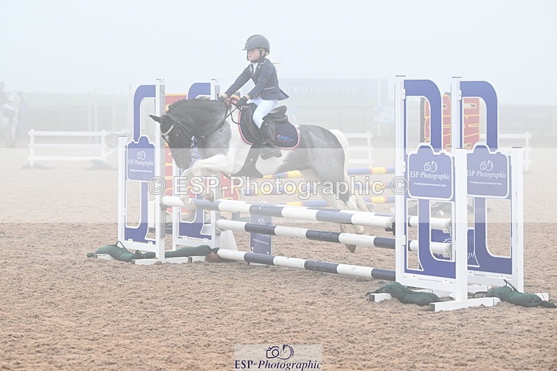 240907A-093114-00132 - Cls 1 Pony Intro 70cm