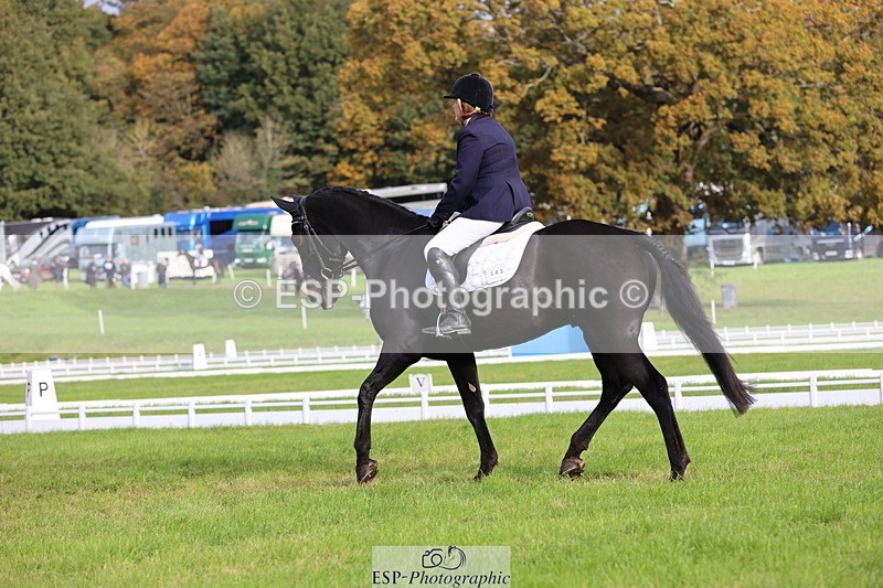 251024A-101520-07693 - D-343-Georgina.Owen