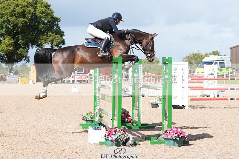 250913-122015-06866 - Cls 15 Snr Foxhunter