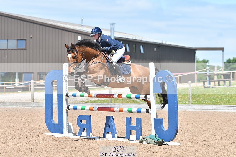 240609A-124706-05344 - Cls 18 Snr Newcomers and 1.10m Open