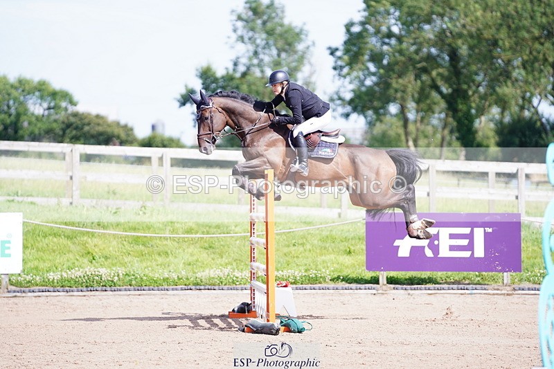 240803A-153016-08931 - Cls 32 National 1.30m Open