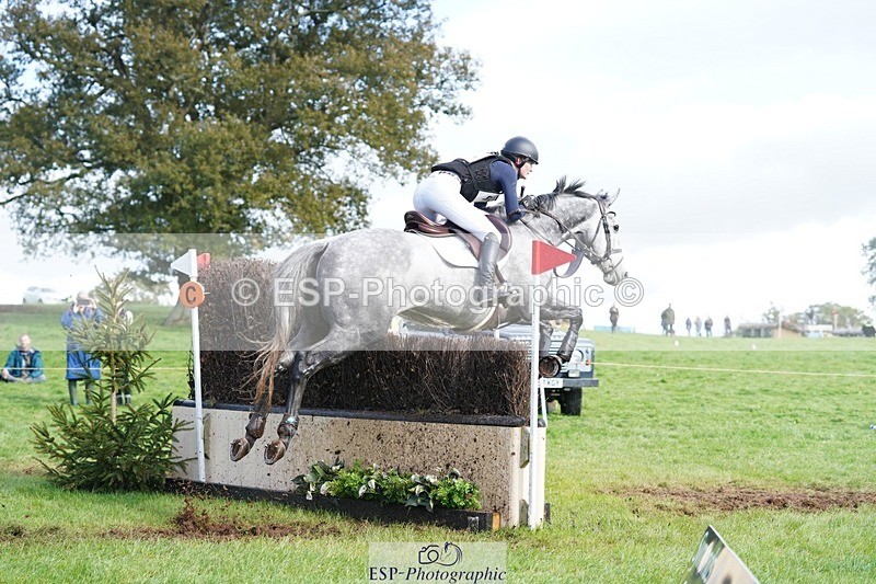 231021-140720-19196 - 451-THE.GREY.DANCER-Alice.Sandiford-SC+XC