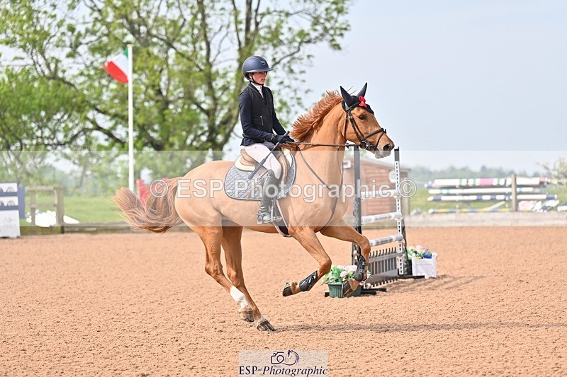 260509-103806-01622 - Cls 26a Snr Foxhunter