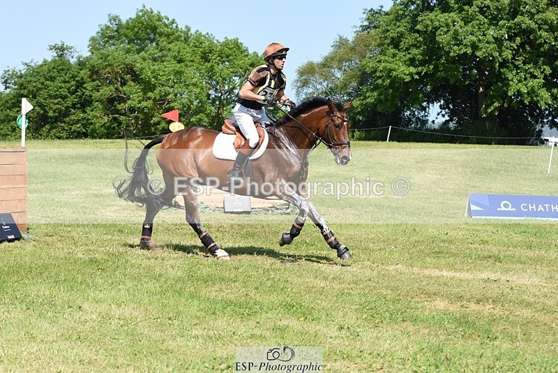 230527-153408-12230 - 371-JERPOINT_ECLIPSE-Max_Gordon-XC