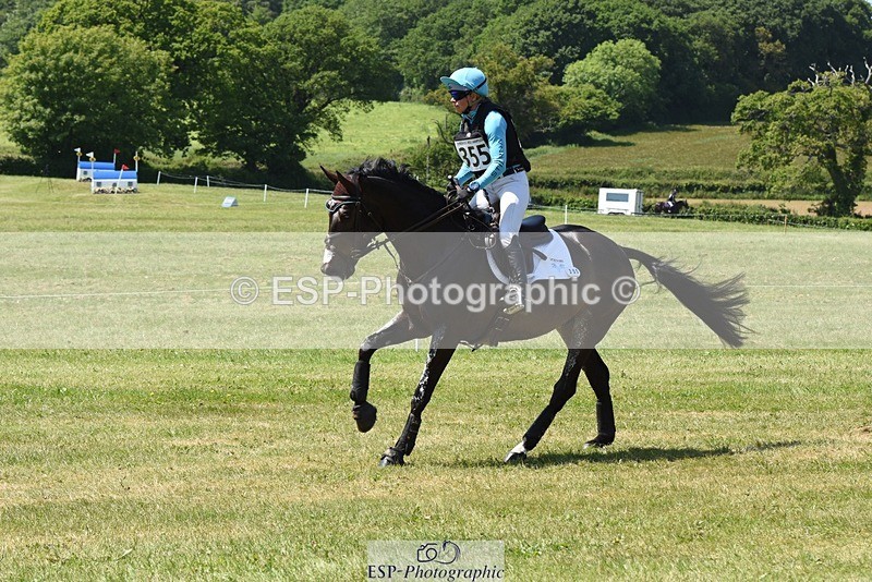 230527-140944-09432 - 355-JASON_KING-Izzy_Taylor-XC