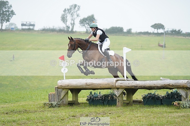 240901A-123202-08664 - 370-Sophie.Damment-SPRING.RISING