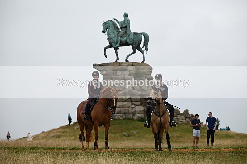 DSC_5673 - Time at Statue 11:46 to 12:16