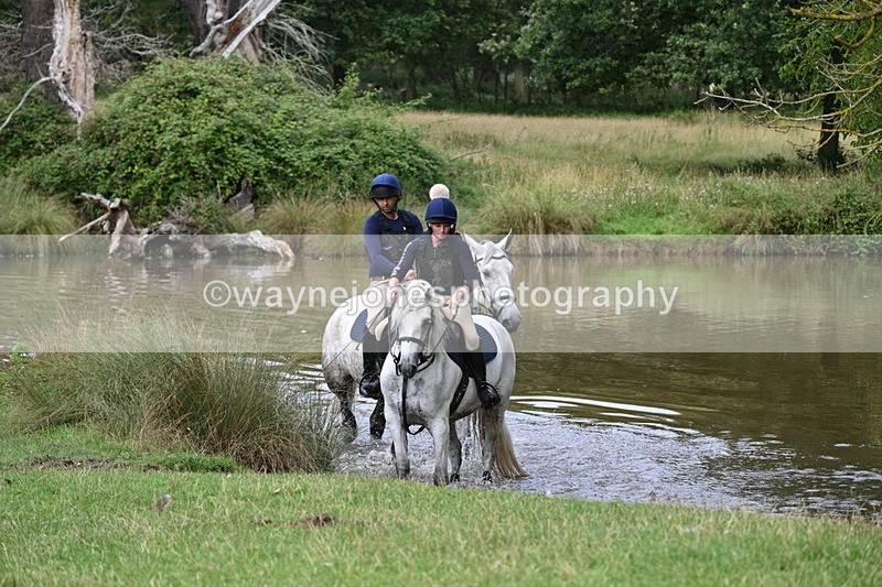 WJ7_0371 - Time at Water 09:19 to 10:04