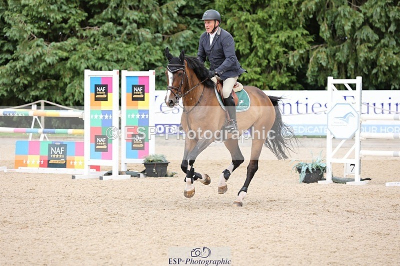 240711-160819-29311 - Cls 124 Foxhunter