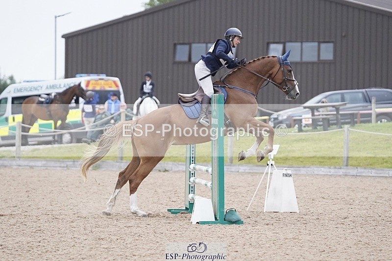 240831A-144710-04224 - 219-Julie.Milkins-R-GIUPETTE.DI.NALA