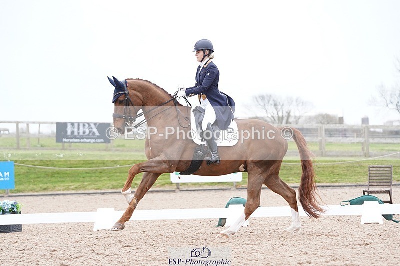 250403-160244-03228 - 025-Olivia.Oakeley-Full.House